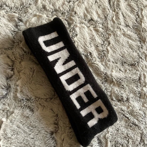 Under Armour Other - Under armor ear warmer